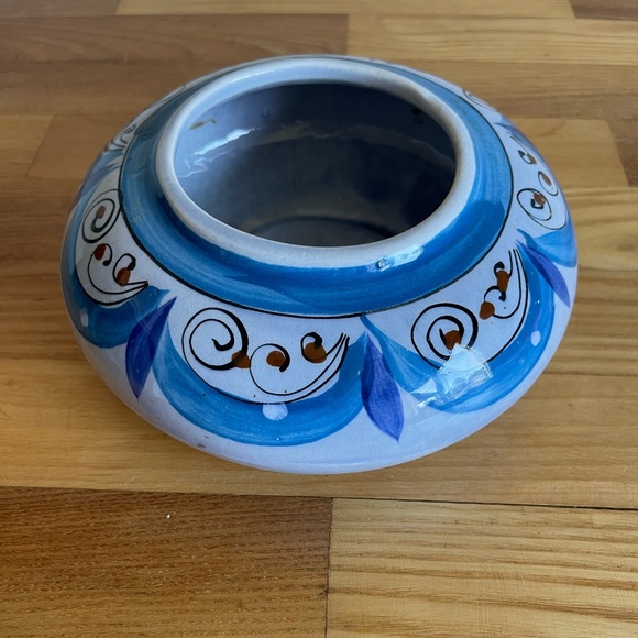 Vintage Mexican pottery bowl/planter. Signed - Picture 2 of 10